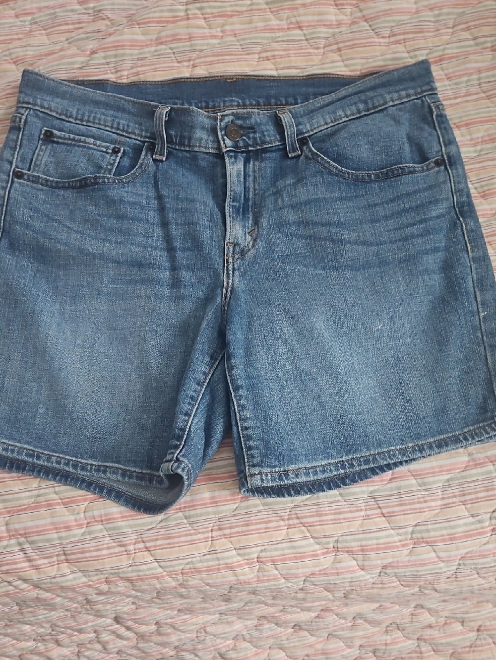 Levi's Medium Blue Denim Women’s Jean Shorts